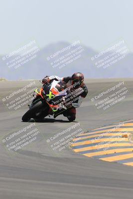 media/May-14-2023-SoCal Trackdays (Sun) [[024eb53b40]]/Turn 12 (1145am)/